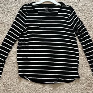Black and White Striped Long Sleeve Top